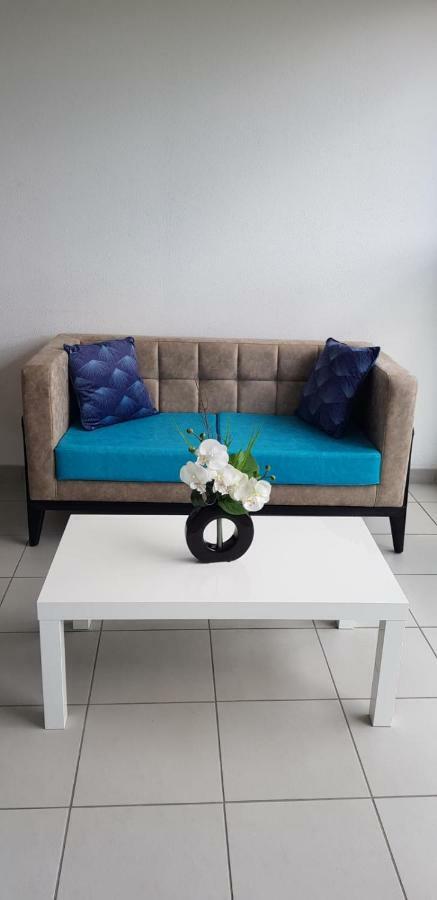 Studio Meuble Confortable Baccarat Екстер'єр фото